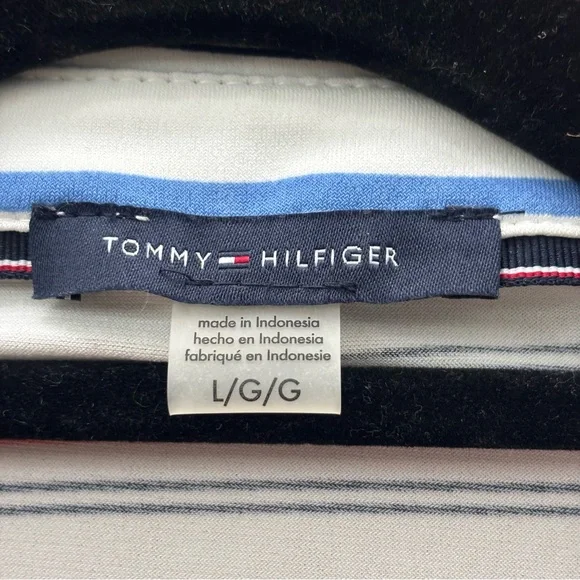 ❤️2/$15 or 3/$21❤️Tommy Hilfiger Striped Sleeveless Button-Down Top, Size L - Picture 9 of 12